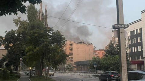 Deadly Russian strike on east Ukraine kills several on residential estate
